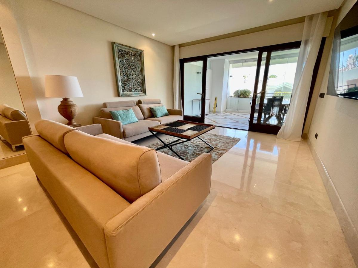 Doncella Beach , Apartamento Con Vistas Al Mar Estepona Dış mekan fotoğraf
