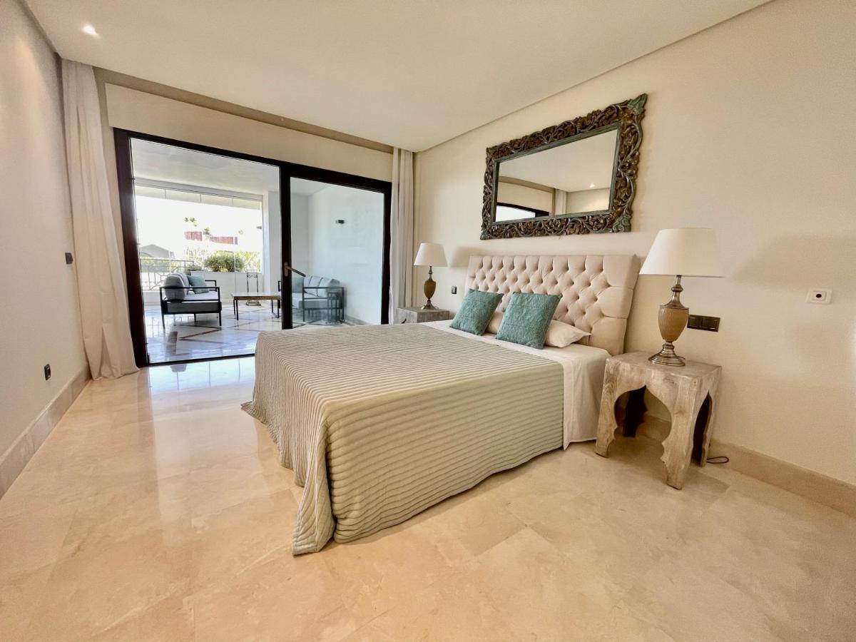 Doncella Beach , Apartamento Con Vistas Al Mar Estepona Dış mekan fotoğraf