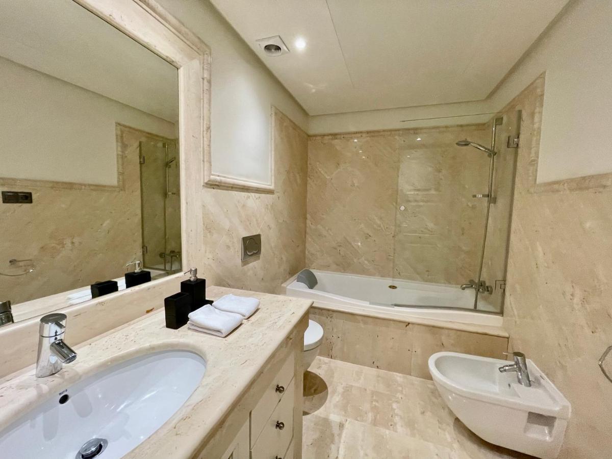 Doncella Beach , Apartamento Con Vistas Al Mar Estepona Dış mekan fotoğraf